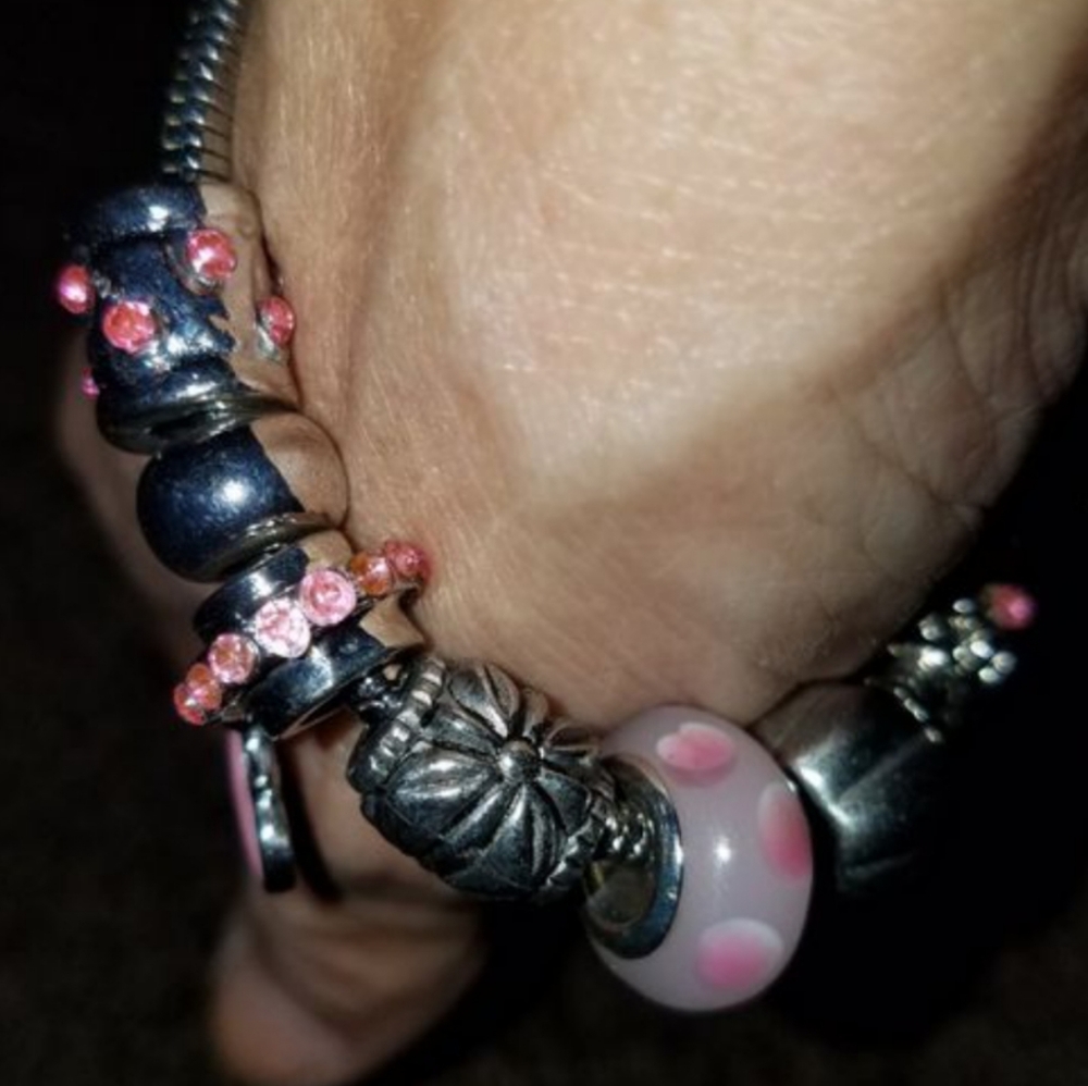 BREAST CANCER AWARENESS BRACELET